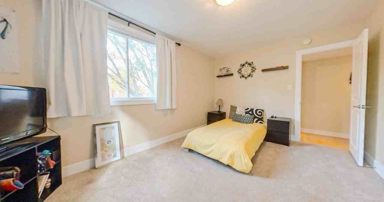 2841 Gainesville St Se #201 - Photo 5 of 9