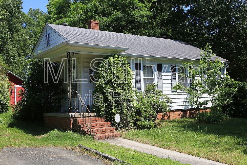 2404 Farthing St - Photo 2 of 20