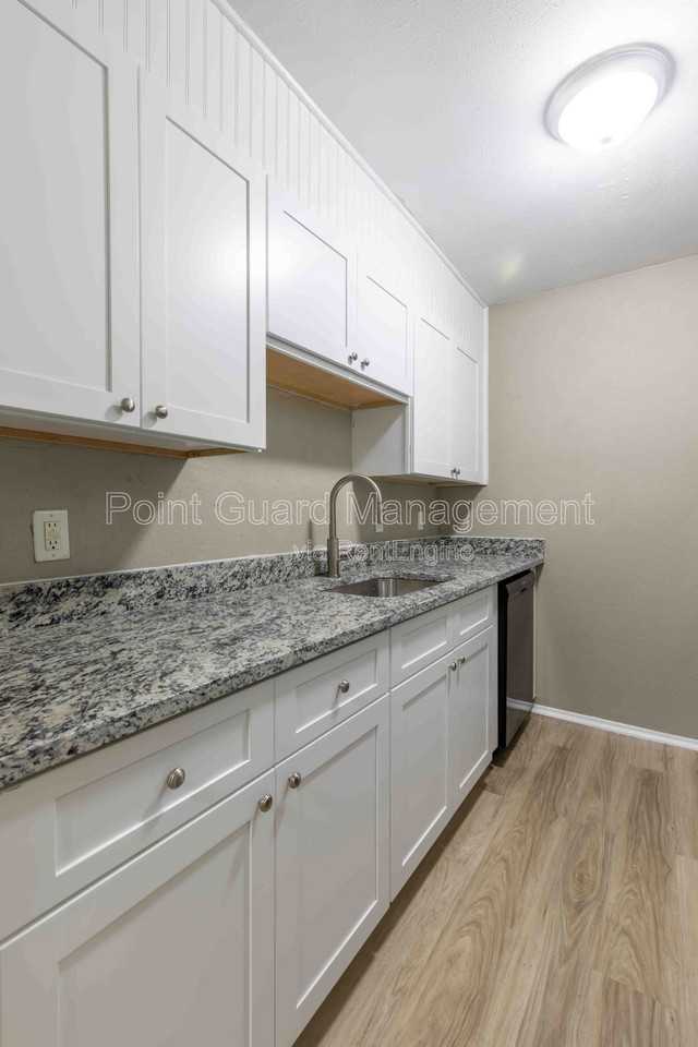 4586 W Kiest Blvd #1095 - Photo 2 of 24