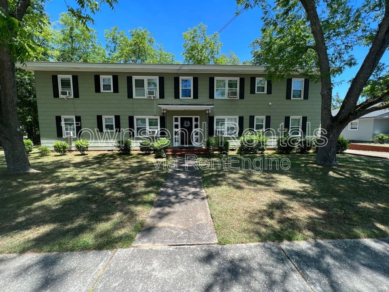 1810 Fort Bragg Rd #4