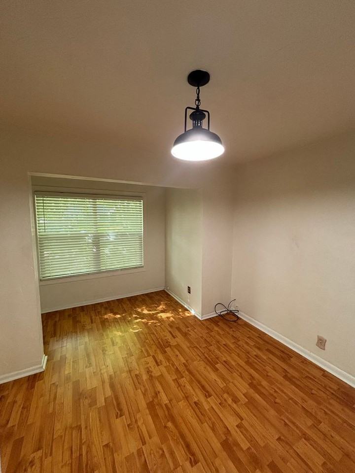 314 S 16th St - Photo 5 of 28