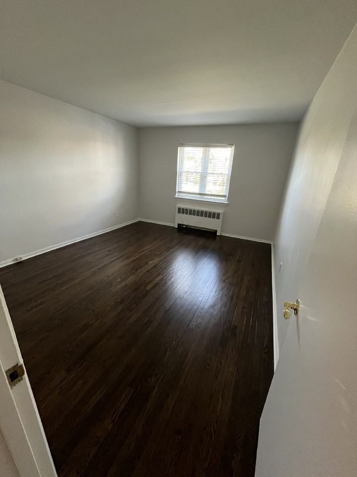 7 Wedgewood Dr Apt 100 - Photo 7 of 12