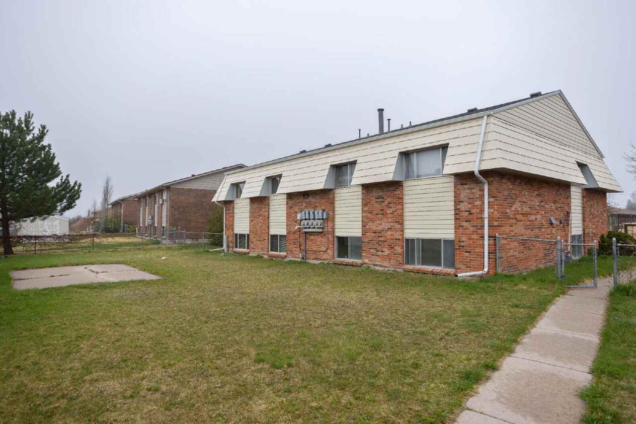 1617 Oxford Dr Apt B - Photo 4 of 15