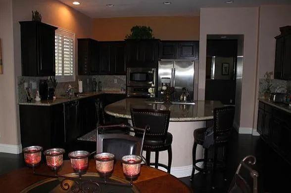 7342 Undisclosed - Photo 3 of 39