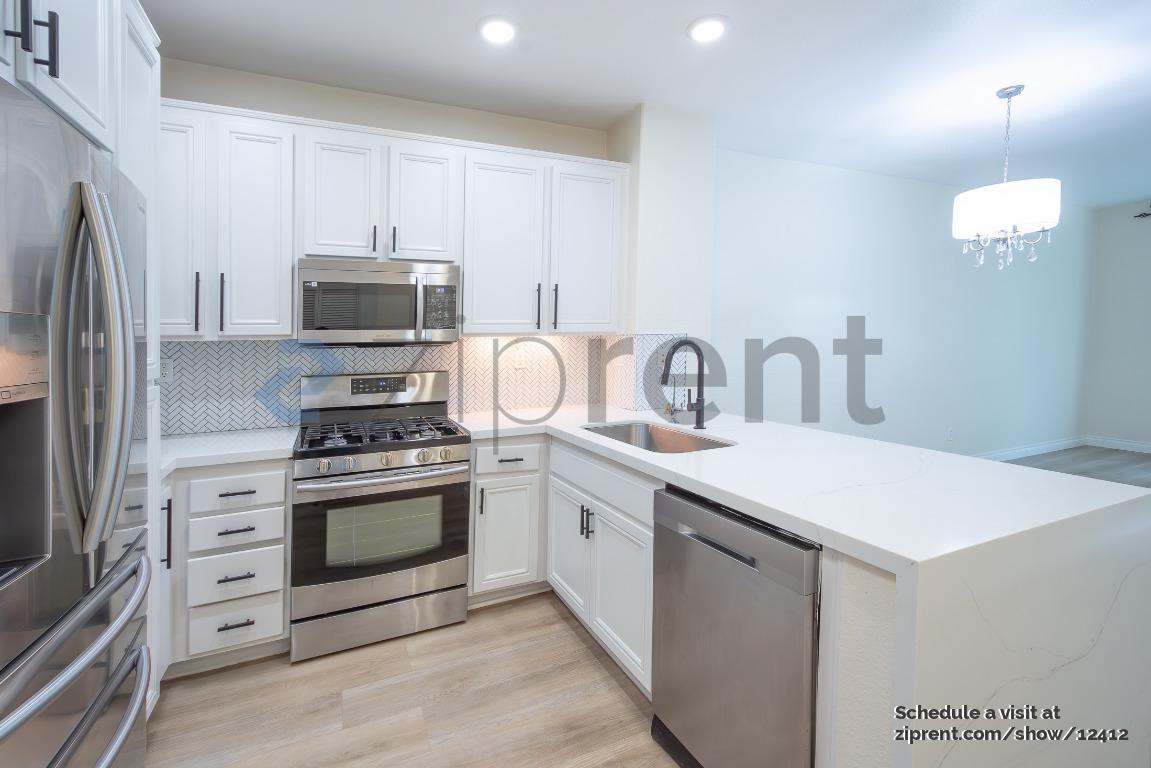 16935 Laurel Hill Ln #181 - Photo 7 of 31