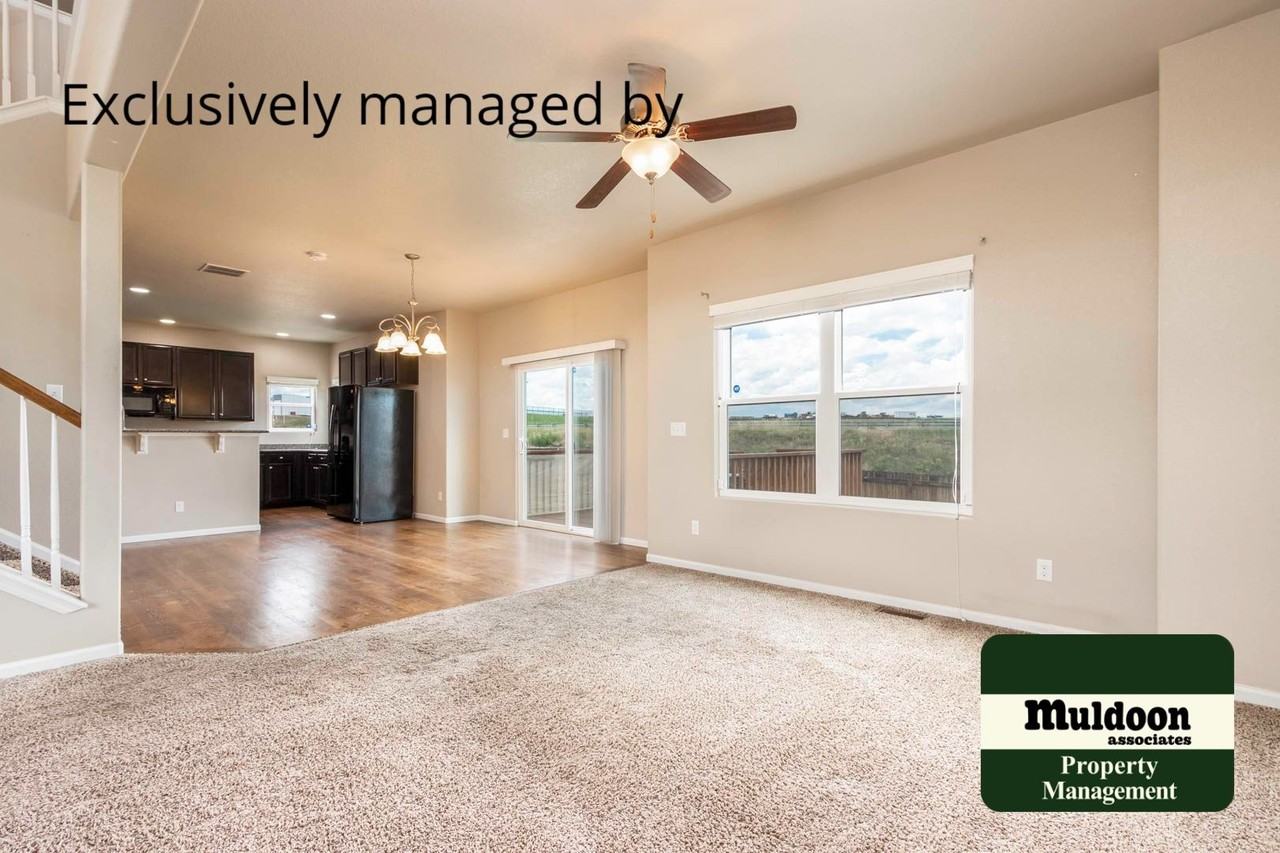 6460 Marilee Way - Photo 4 of 31