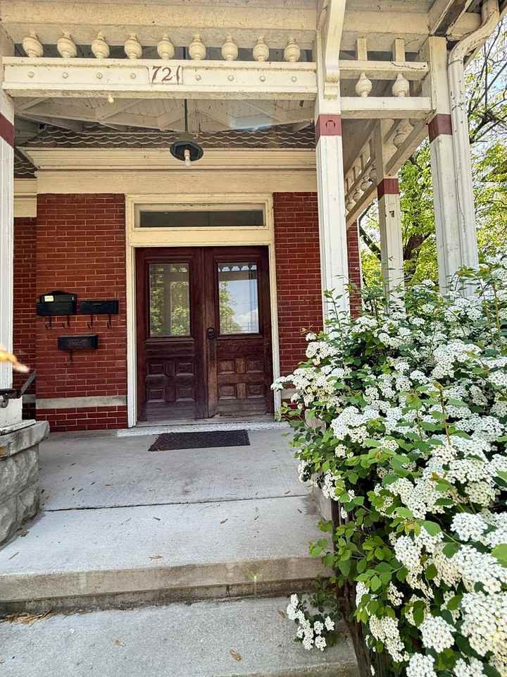 721 North St #3 - Photo 2 of 12