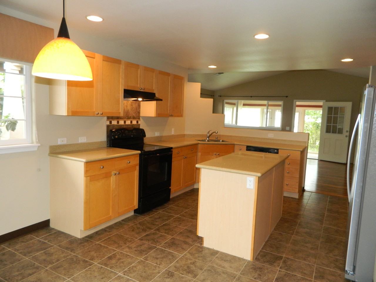 67-1248 Kamaloo St - Photo 7 of 14