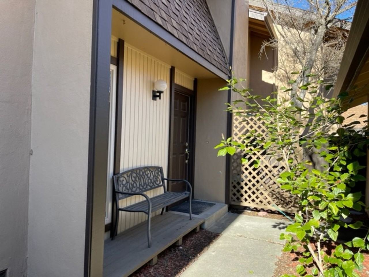 1816 Countrywood Ct - Photo 2 of 21