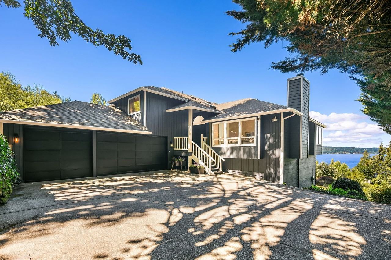 9013 61st Pl W - Photo 2 of 30