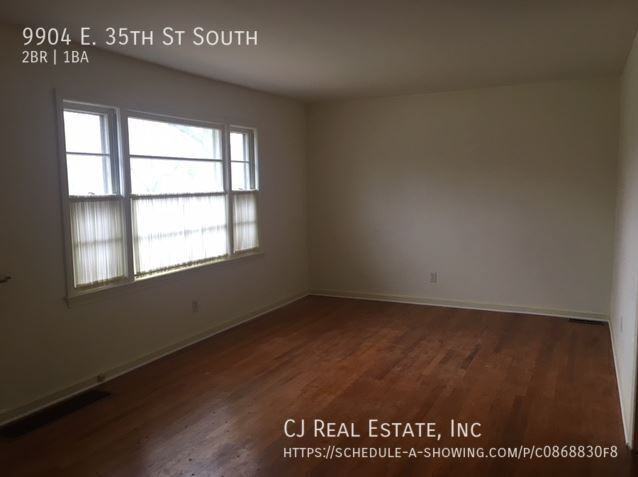 9904 E 35th St S - Photo 2 of 10
