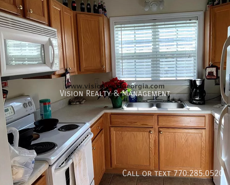 129 Kaiser St - Photo 2 of 4