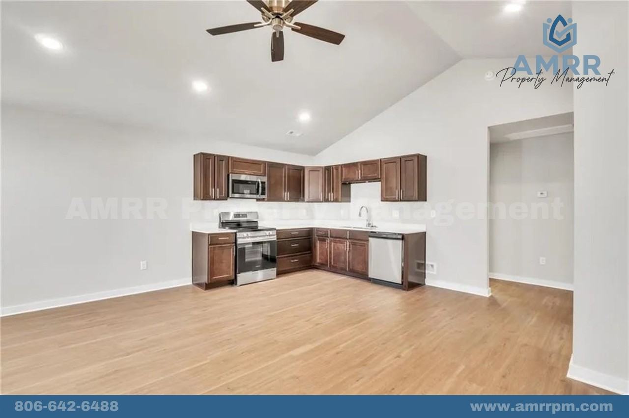 166 Copper Oaks Dr - Photo 2 of 20