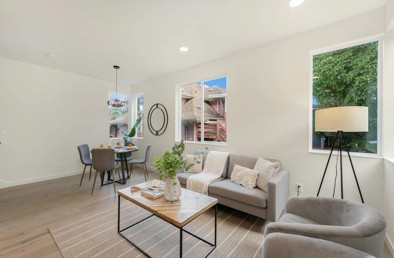 331 18th Avenue - Photo 6 of 16