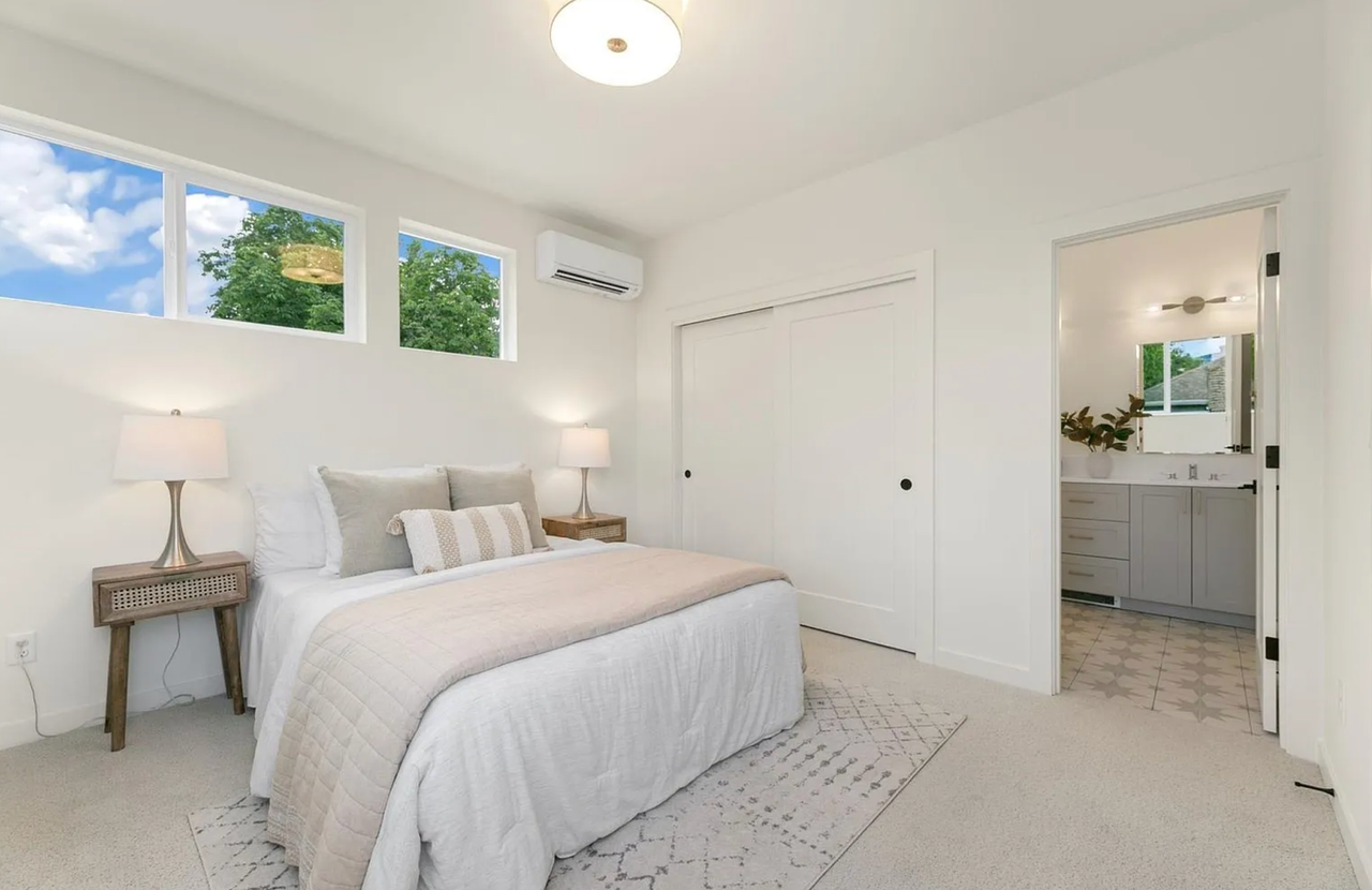 331 18th Avenue - Photo 7 of 16