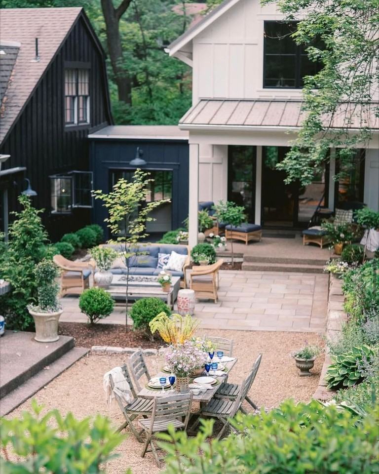 308 Wildberry Rd - Photo 3 of 13