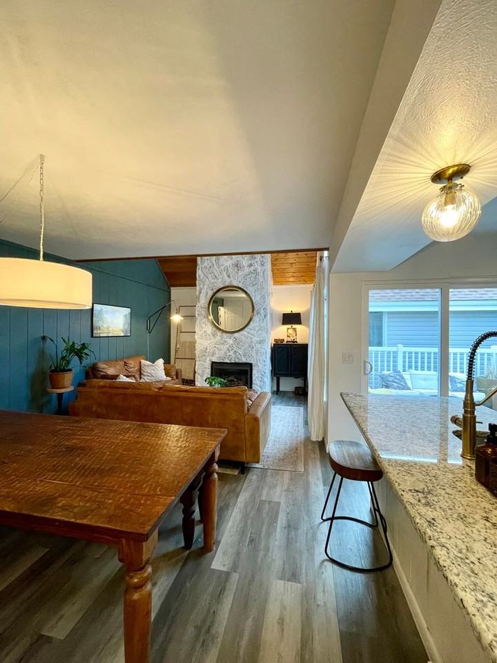 2479 S Xanadu Way - Photo 5 of 27