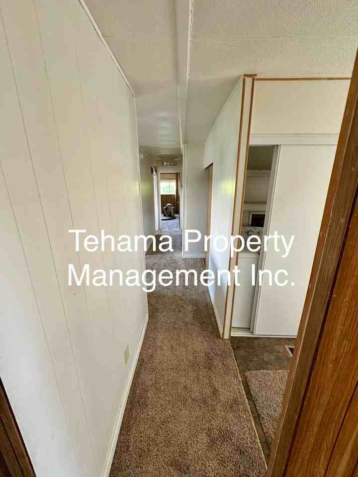 12332 Craig Ave - Photo 5 of 14