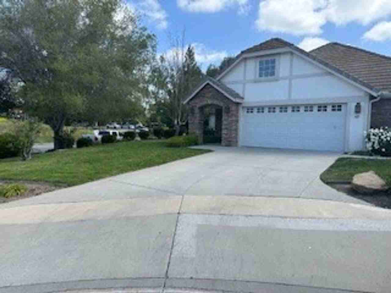 587 Windmill Ct - Photo 3 of 17