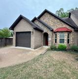 221 W Cobblestone Ct - Photo 1 of 1
