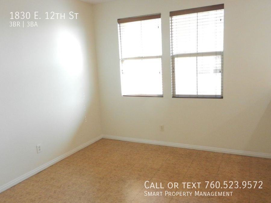 1830 E 12th St - Photo 6 of 35