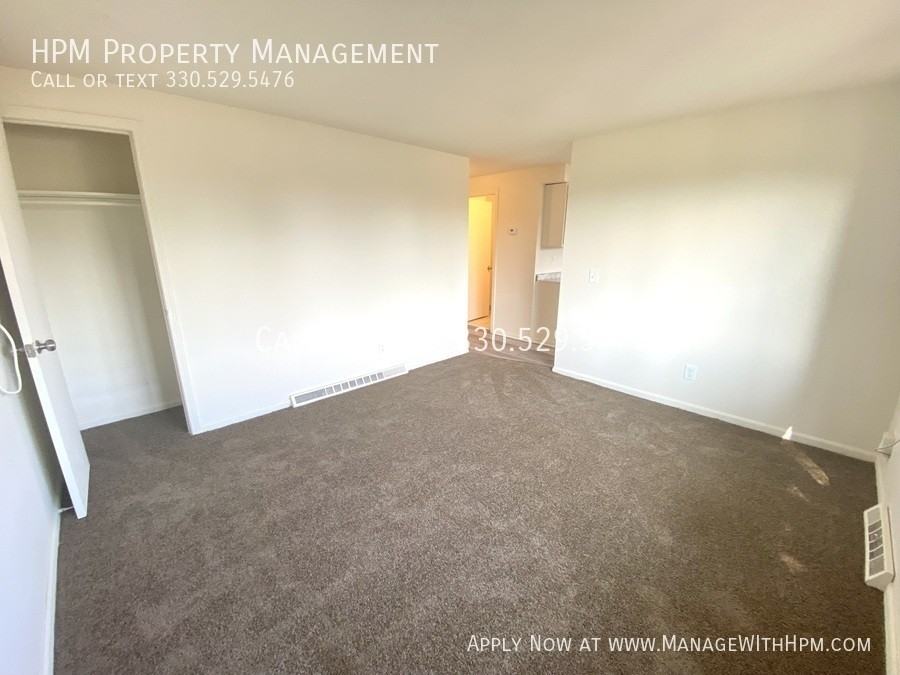 3055 Dalton Pl Sw - Photo 7 of 13