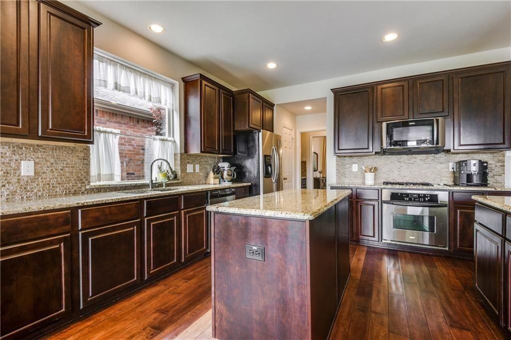 2509 Dog Leg Trl #NA - Photo 2 of 50