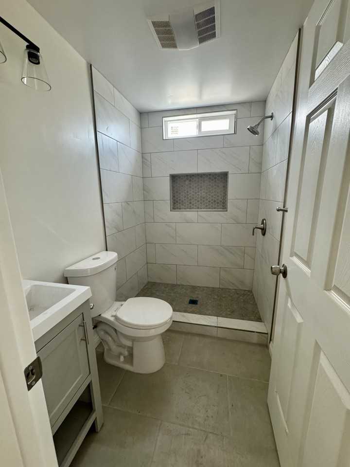 Gates St - Photo 2 of 17