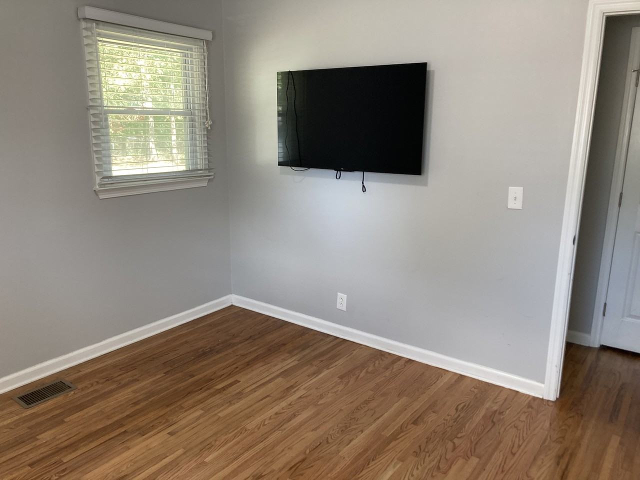 212 Cedar Dr #NA - Photo 2 of 17