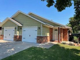 2513 Sw E Ave #A - Photo 1 of 1