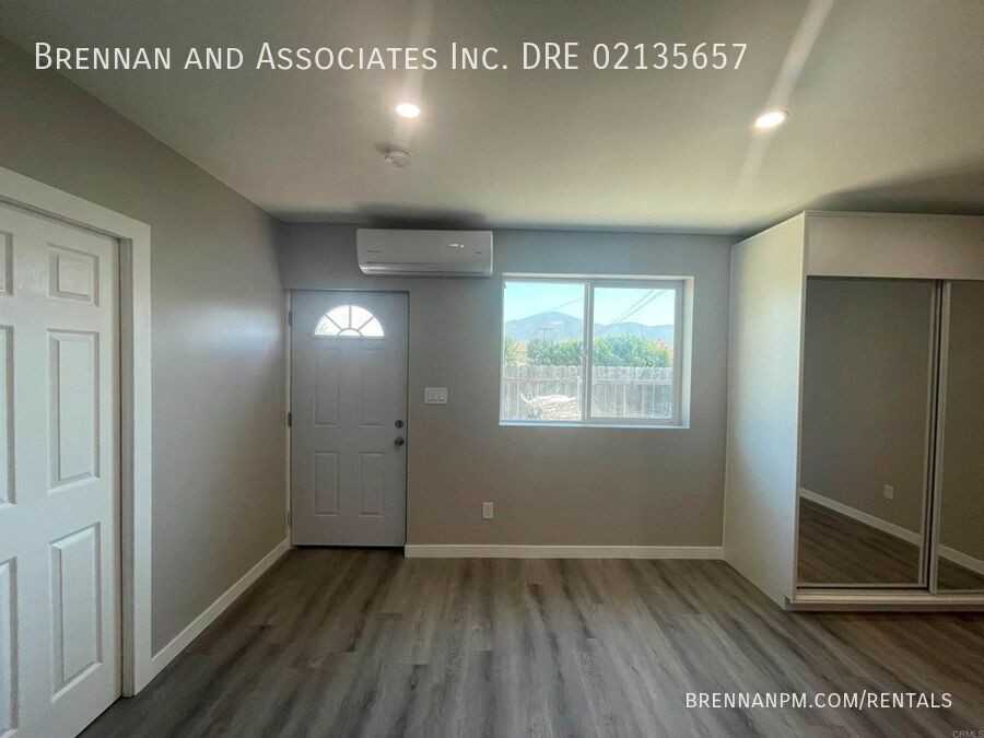 9456 San Diego St - Photo 4 of 8