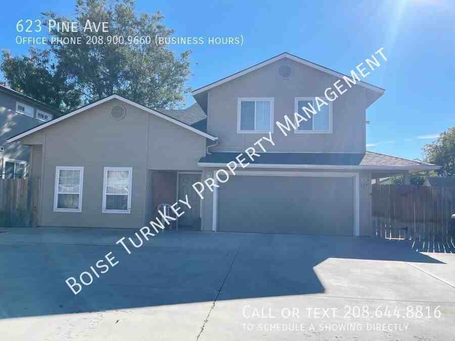 623 W Pine Ave - Photo 2 of 29