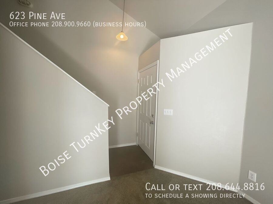 623 W Pine Ave - Photo 3 of 29