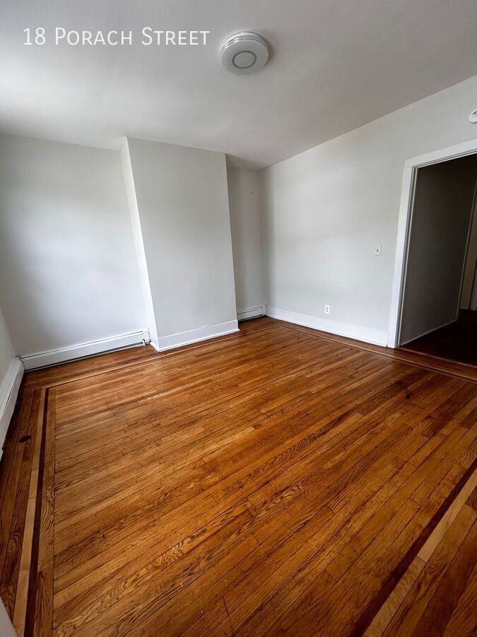 18 Porach St - Photo 3 of 6