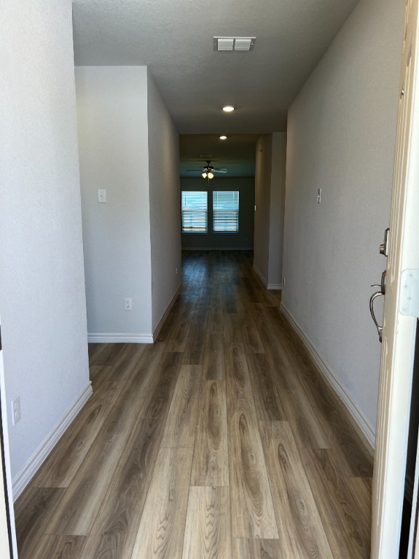 10905 Hollister Ln - Photo 2 of 18