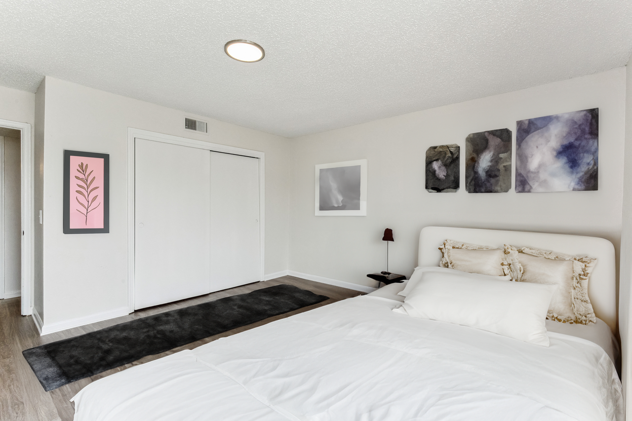 Garden View Terrace - Photo 5 of 24