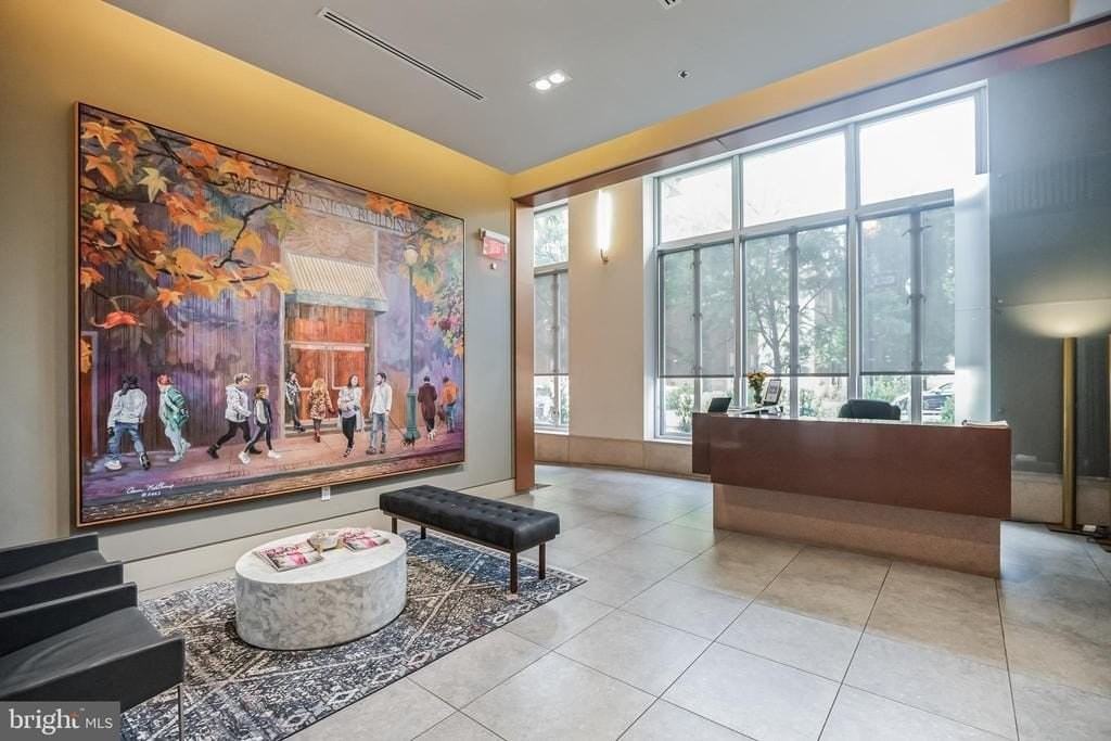 1101 Locust Street #4E - Photo 3 of 12