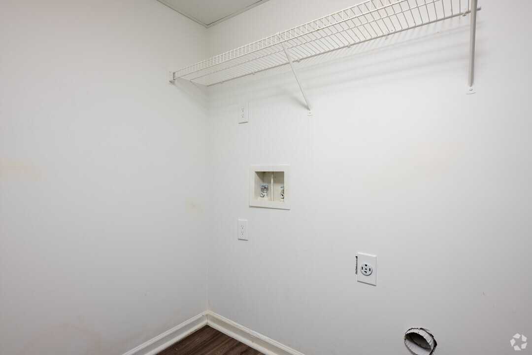 Morgan Place Apartments - Photo 6 of 15