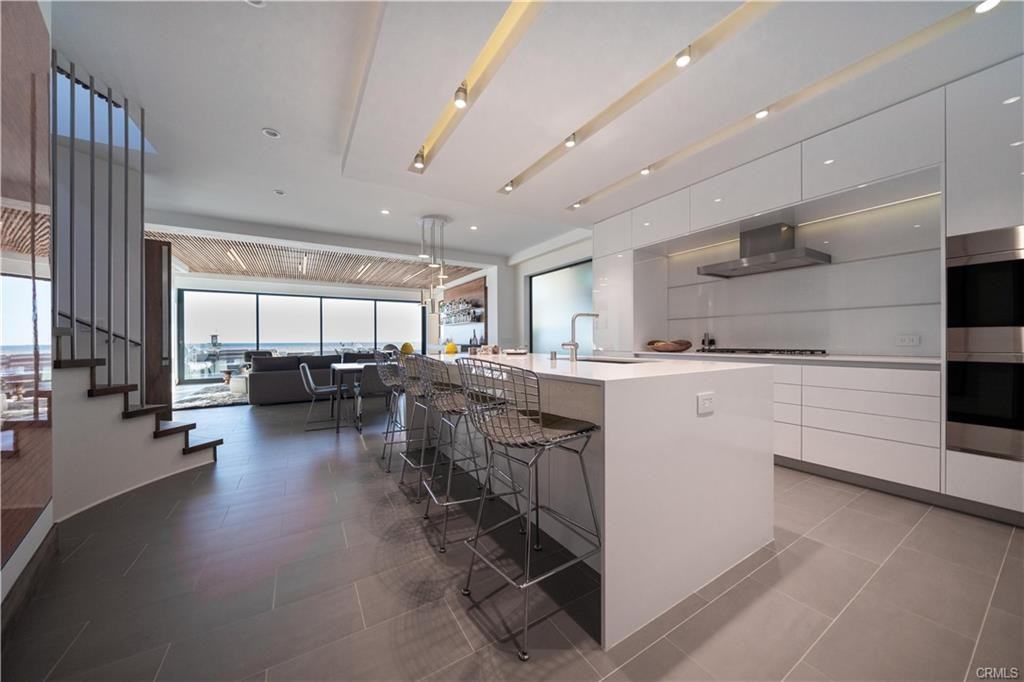 7104 W Oceanfront - Photo 3 of 8