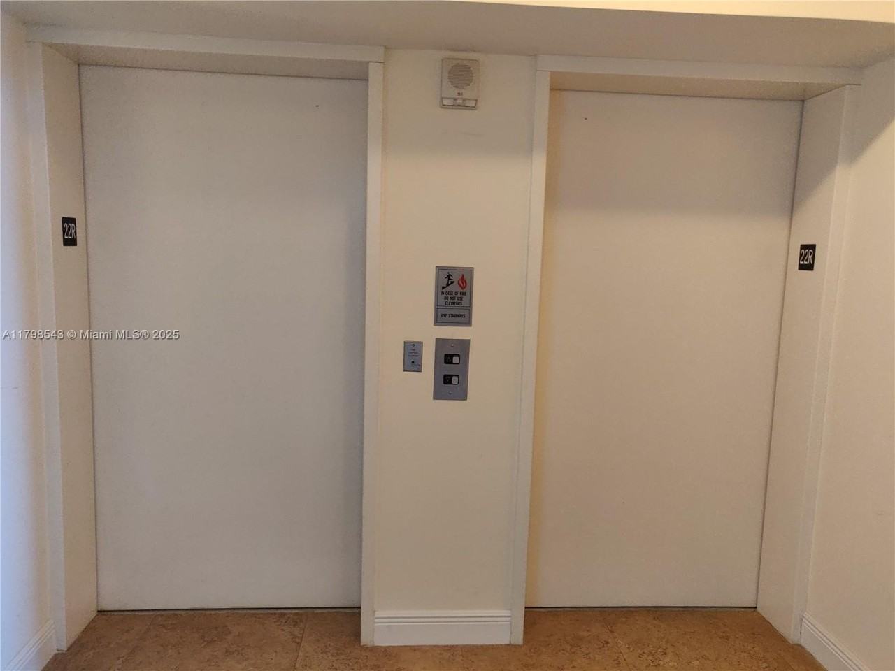 3101 S Ocean Dr #2206 - Photo 7 of 48