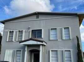 featured image of 2345 Nw Flagler Ter #1