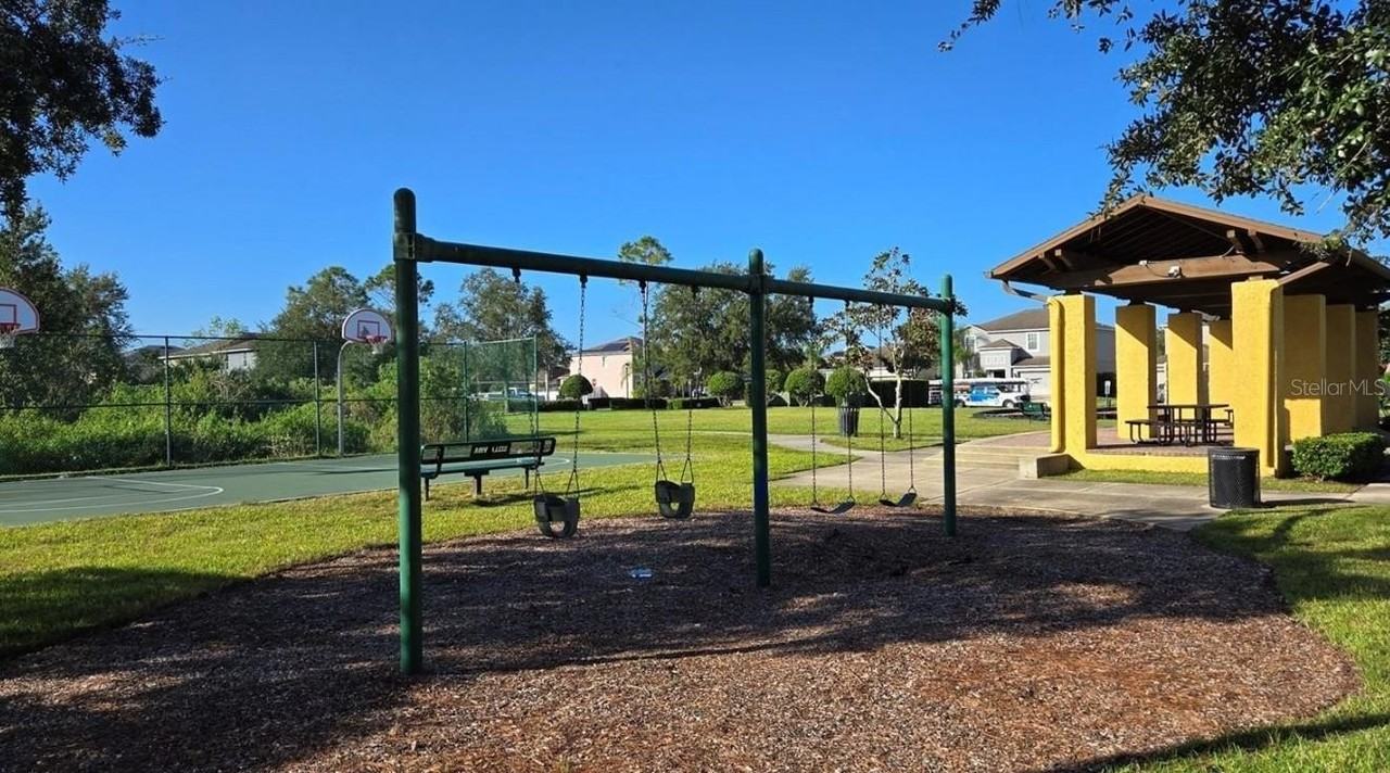 15210 Montesino Dr - Photo 3 of 50