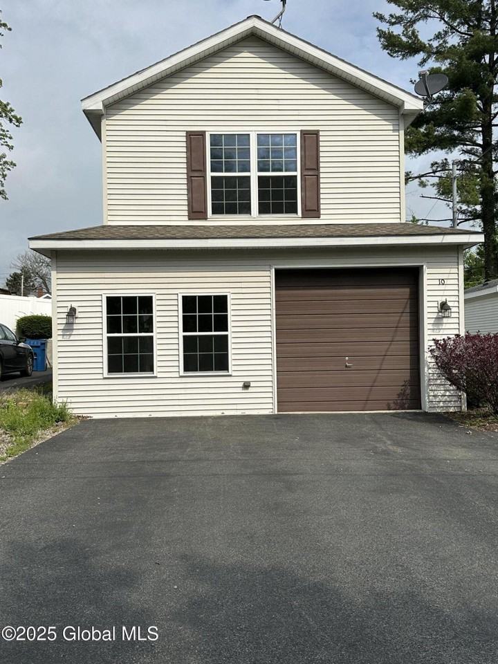 10 Willowdale Ter - Photo 2 of 21