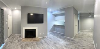 7037 N Holiday Dr - Photo 1 of 1