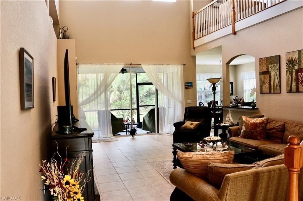 15474 Los Reyes Ln - Photo 5 of 36