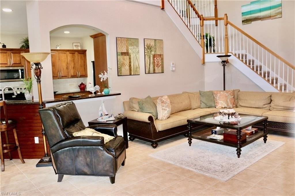 15474 Los Reyes Ln - Photo 6 of 36