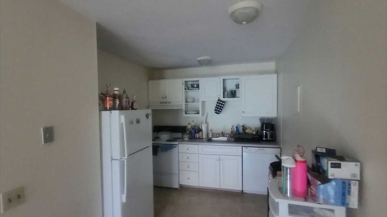 95 Gardner St - Photo 6 of 13