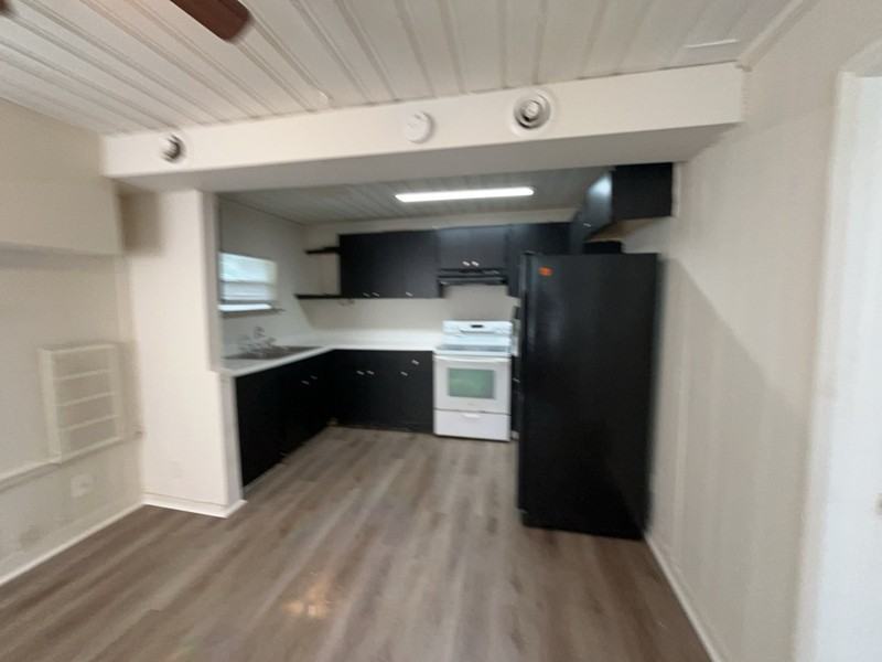 1409 S Westmoreland Dr #2 - Photo 2 of 11