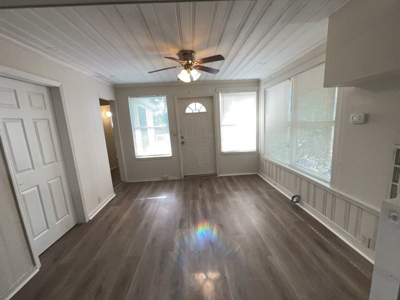 1409 S Westmoreland Dr #2 - Photo 3 of 11