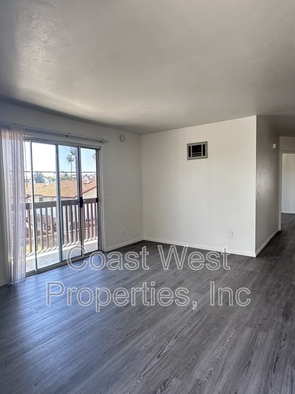 2121 Reed Ave - Photo 2 of 20